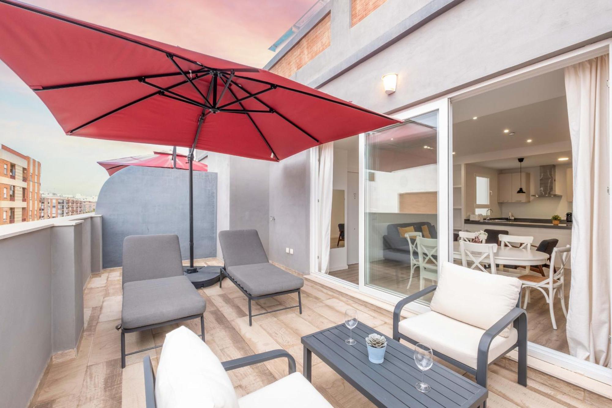 Modern Penthouse With Private Terrace Appartement